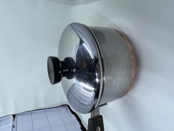 1.5qt Revere Ware Pot-- Copper Bottom with Lid - Picture 8 of 16